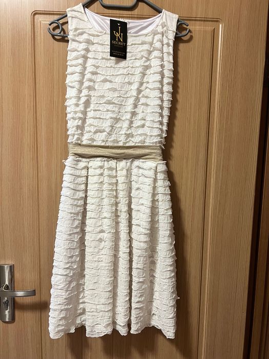 Официални рокли нови и употребявани