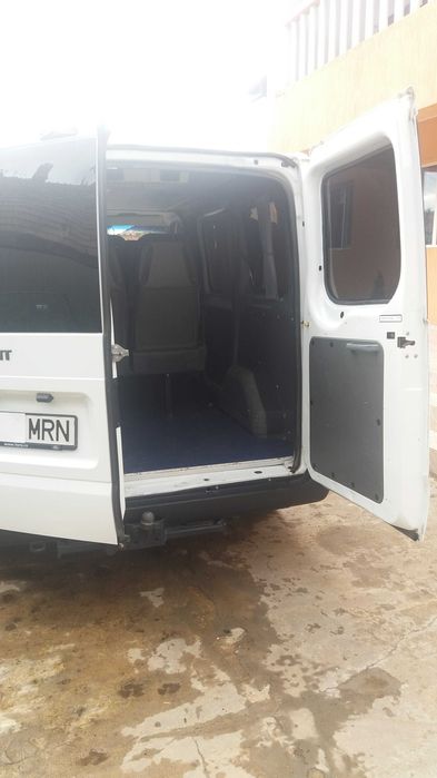 Auto 8+1 locuri de vanzare