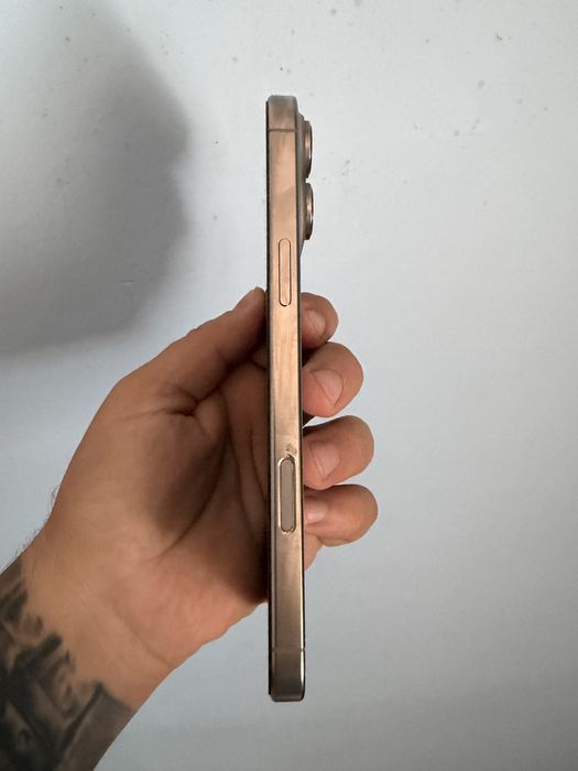 Iphone 16 pro max 256  impecabil ca nou