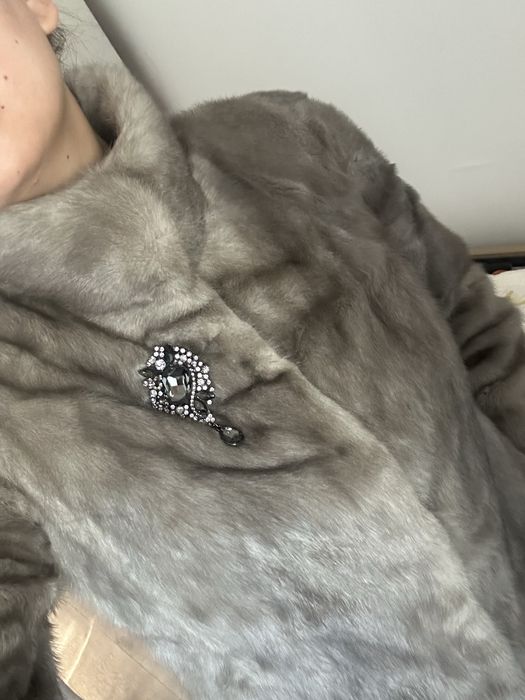 Продается шуба. В отличном состояний.