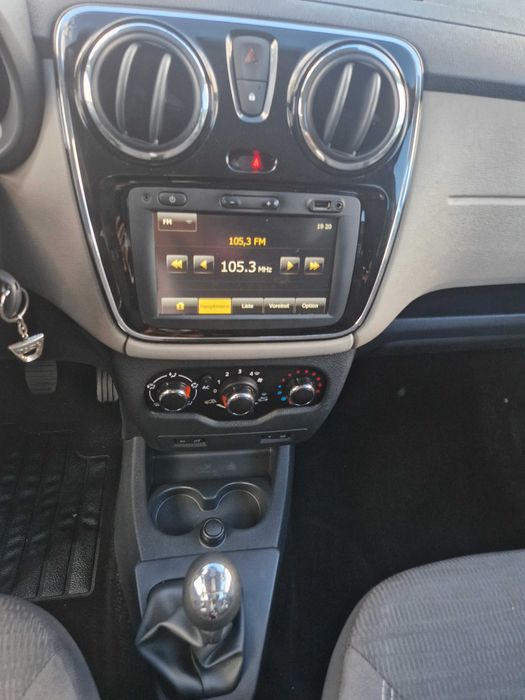 Dacia Lodgy 1.5 Diesel 2013 Euro 5 Posibilitate rate Transport gratuit