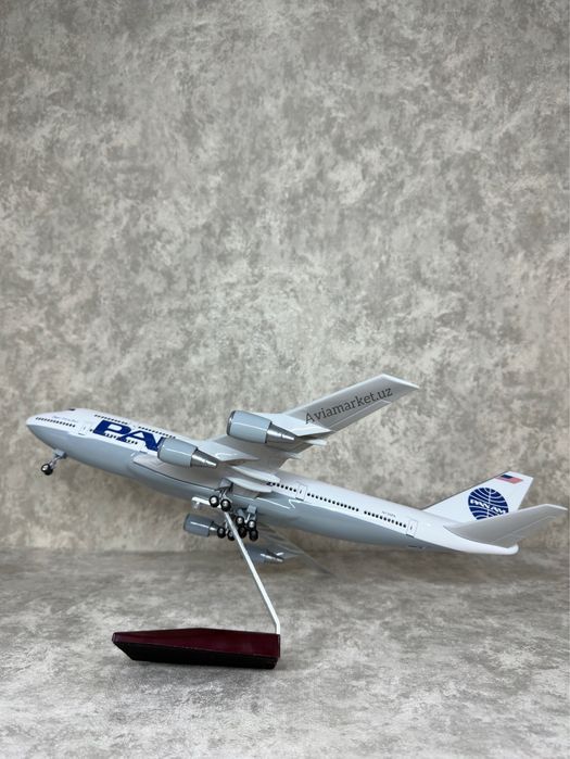 Самолет сувенир (BOEING-747 PAN AM AMERICA) с Led подсветкой