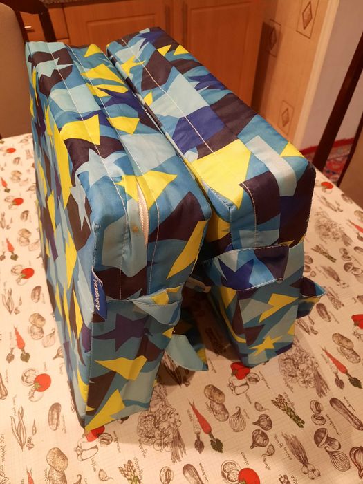 Подушка-бустер детская на взрослый стул