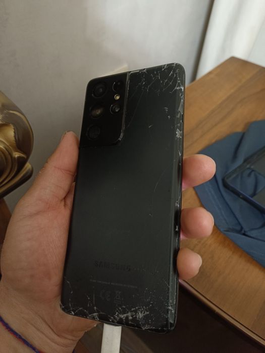 Продам S21 Ultra 5G,
