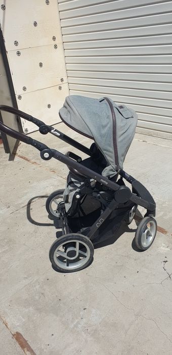 Продам детскую коляску 2 в 1