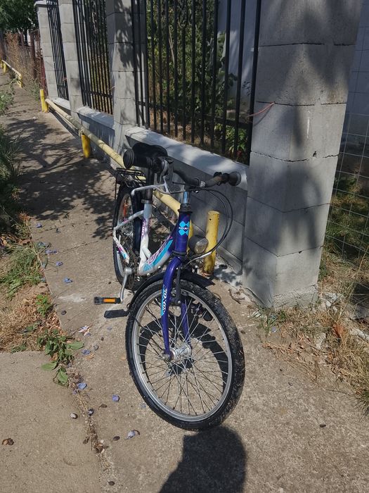 Vând! Se vinde două biciclete de firmă!
