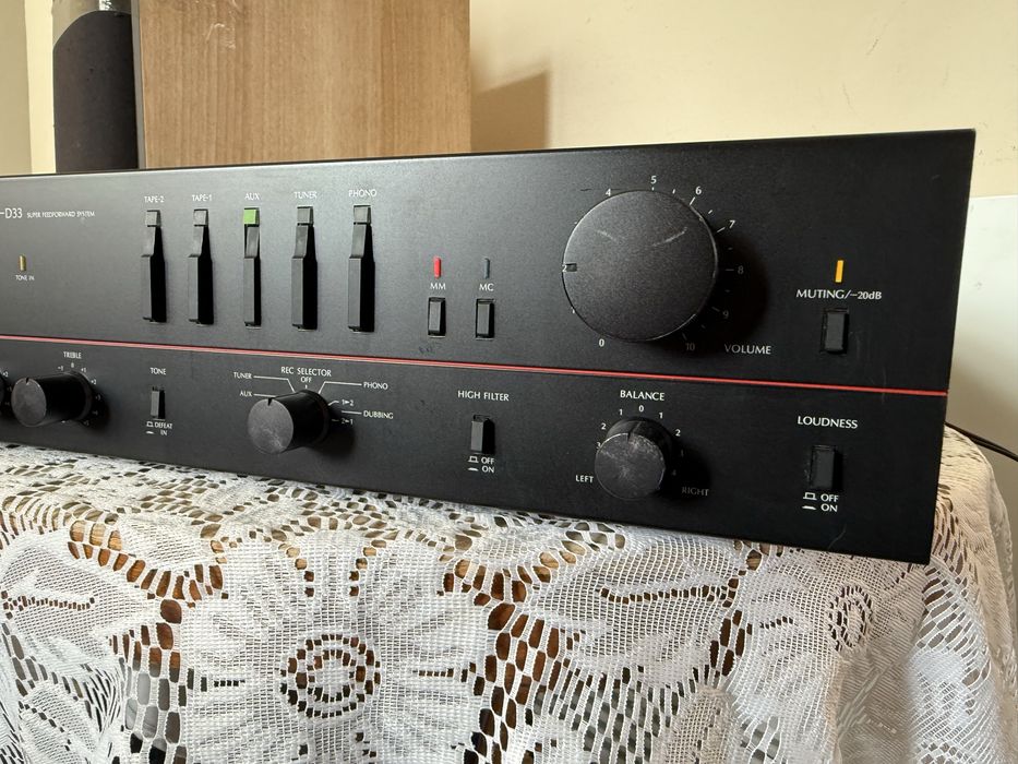 Sansui AU-33 Качествен стерео усилвател