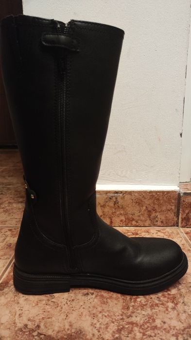 Детски кожени ботуши GEOX