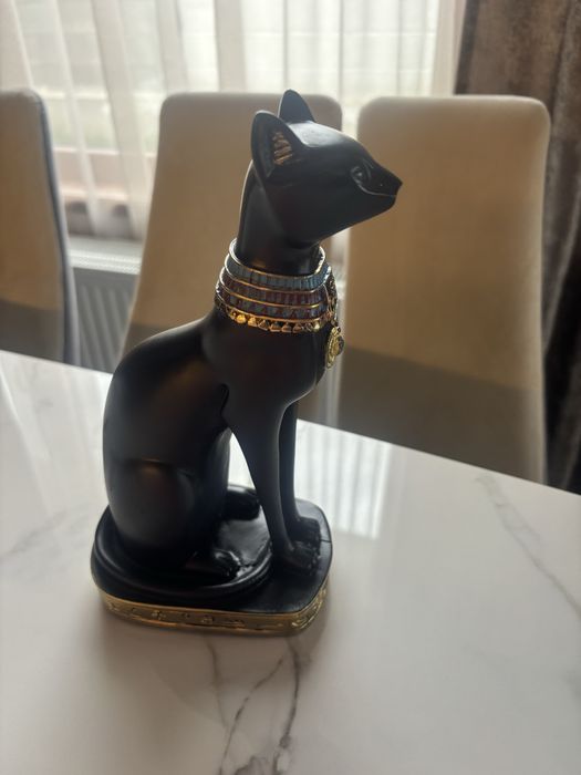 Антикварни статуетки