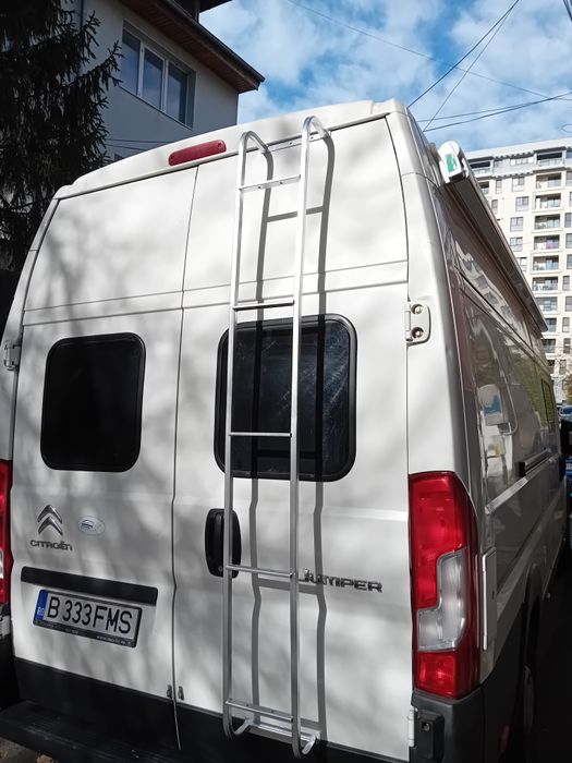 Treapta rabatabila cu iluminare 12v