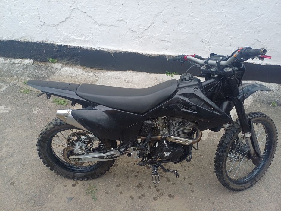 Продам эндуро 06 250 куб