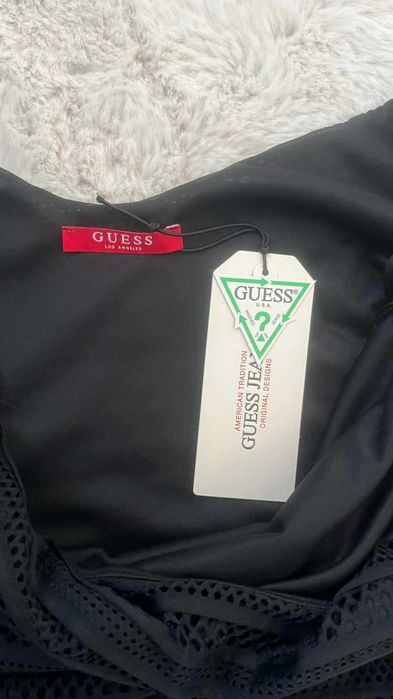 Нова рокля GUESS, размер S