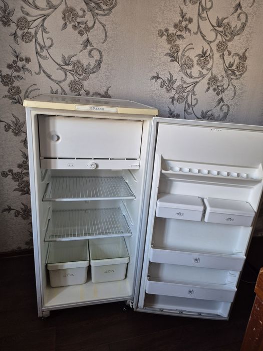 Продам холодильник Бирюса