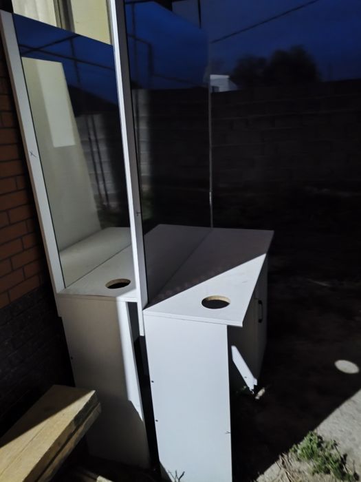 Косметическое зеркало