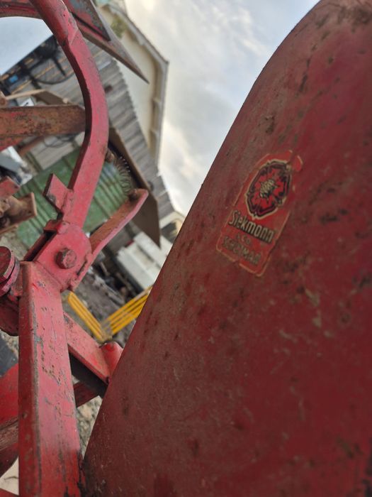 Plug motocultor reversibil 1 brazdă