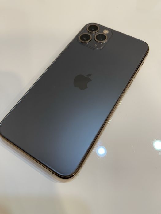 Iphone 11 Pro black/gold