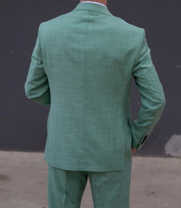 Costum barbatesc business