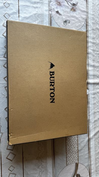 BURTON MOTO – original snowboard etiklari