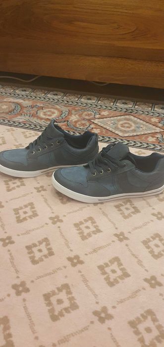 Мъжки класически кецове