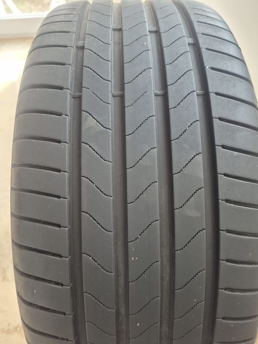Anvelope vara Bridgestone 245/45/R19