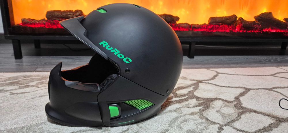 Шлем горнолыжный RUROC