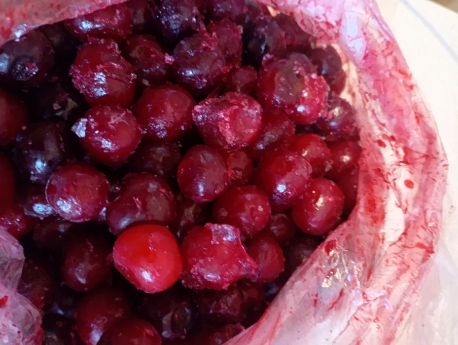 Ягода местная вишня