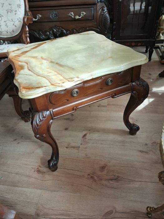 Масичка  с оникс