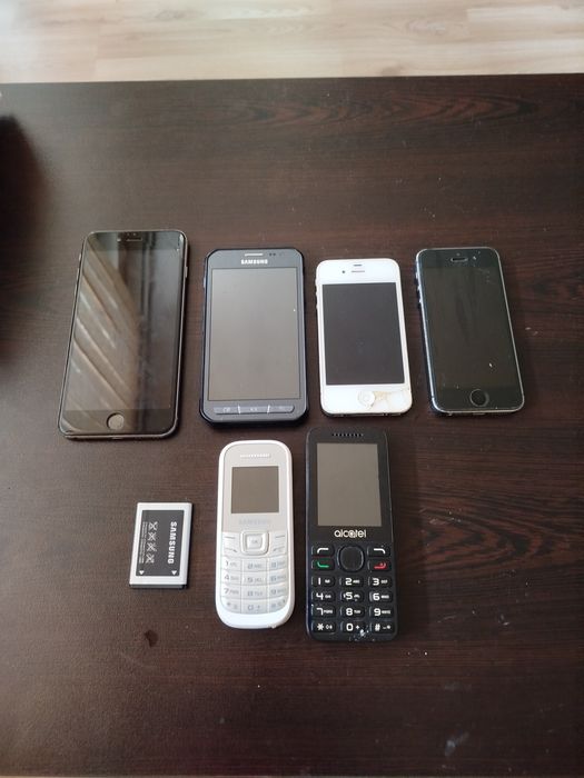 Телефони работещи