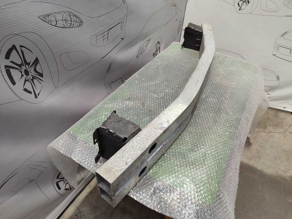 Armătură / Traversă bară spate Nissan Leaf ZE0 850323NL0A 2016 / [2010-2017] / (1C3)