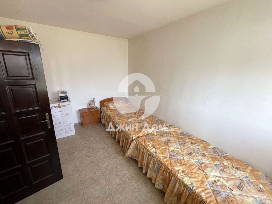 Тристаен апартамент с ГЛЕДКА МОРЕ в к-с Сън Палас, гр. Свети Влас