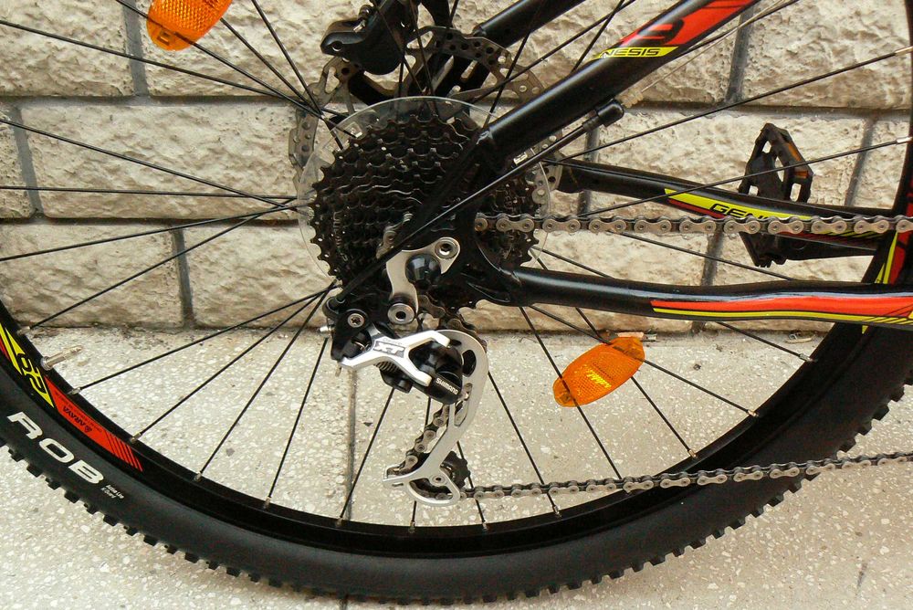 Bicicleta mountain bike Genesis 29