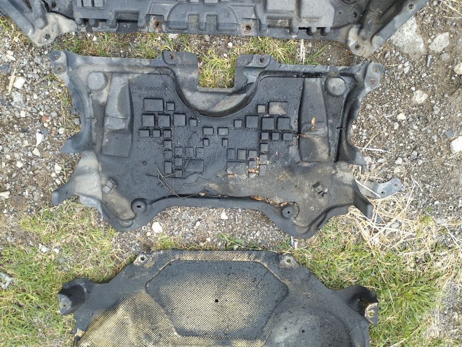 Кори под броня, двигател и скоростна кутия Mercedes C класа W204 W212