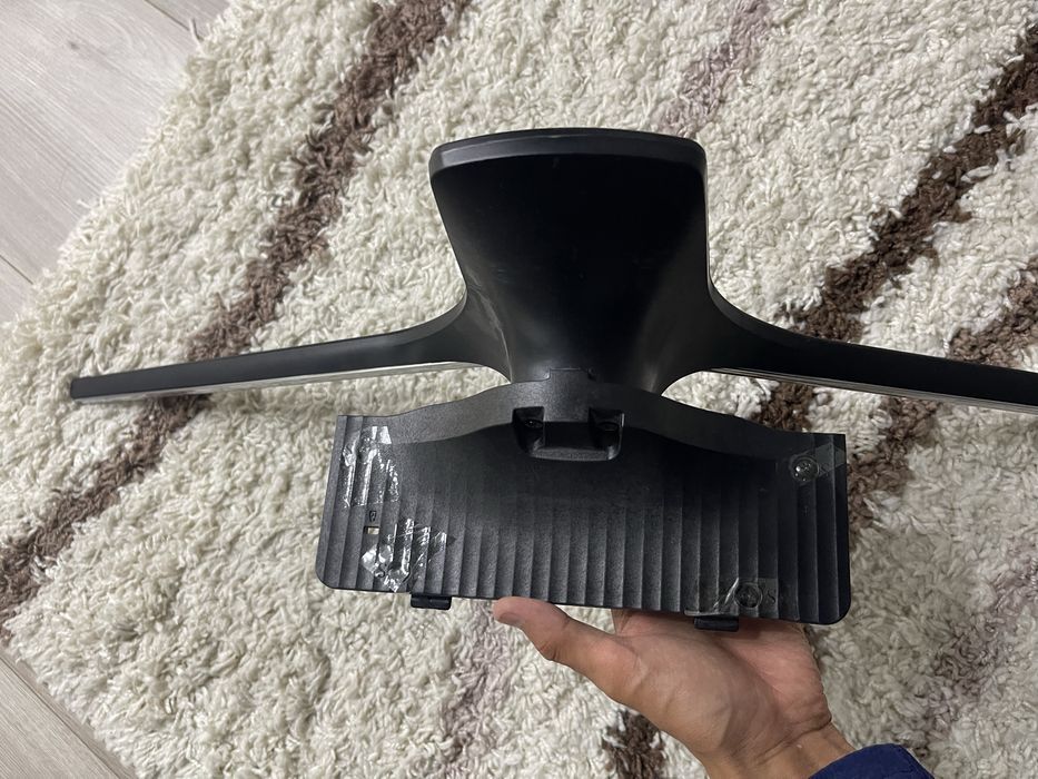 Подставка телевизора