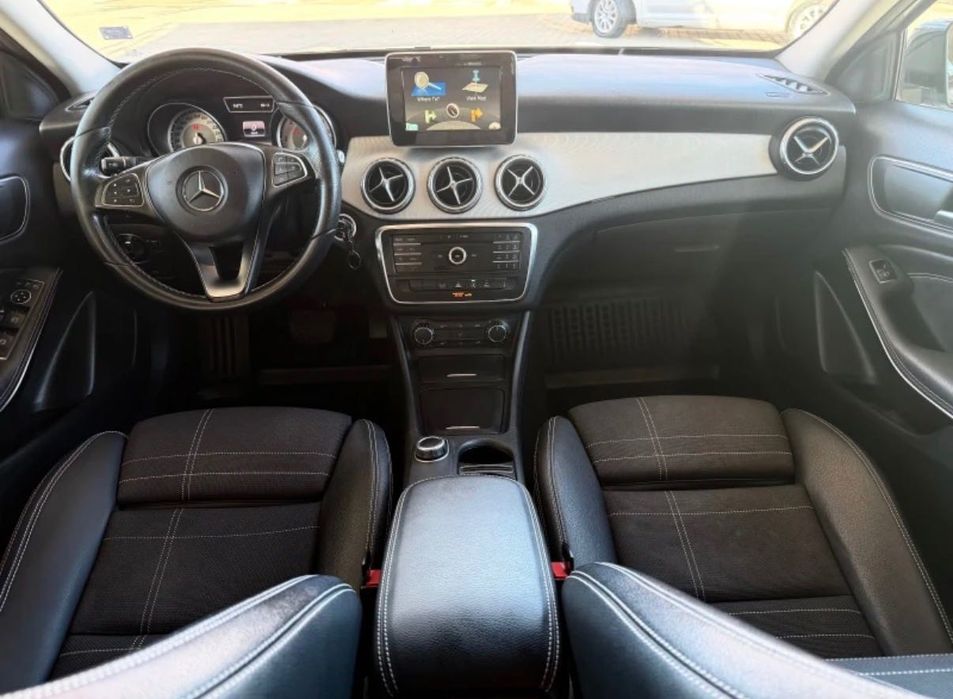 Mercedes GLA 200