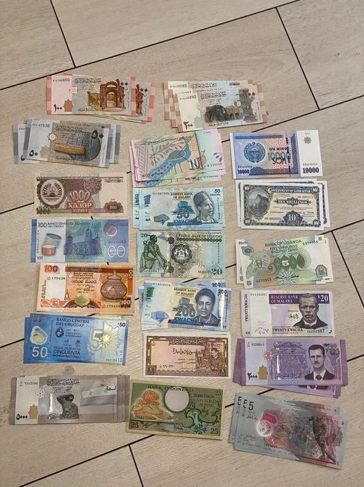 Продаётся коллекция банкнот