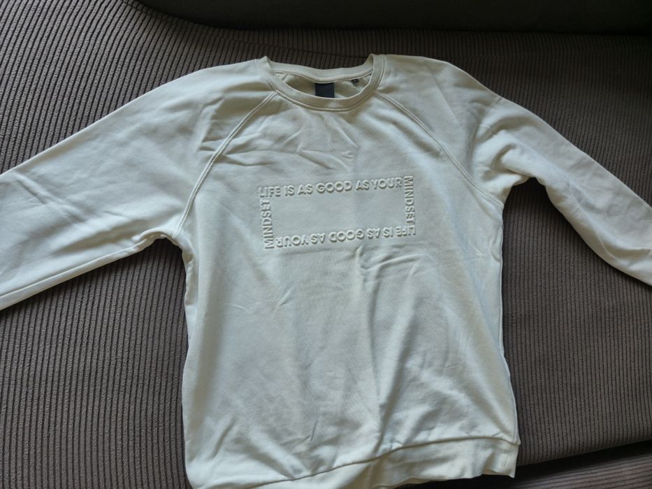 Маркови блузи с дълъг ръкав