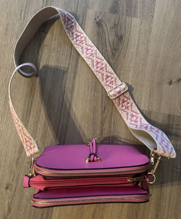 Елегантна розова чанта