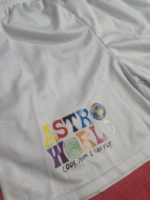 Белые шорты Eric Emanuel Astro World