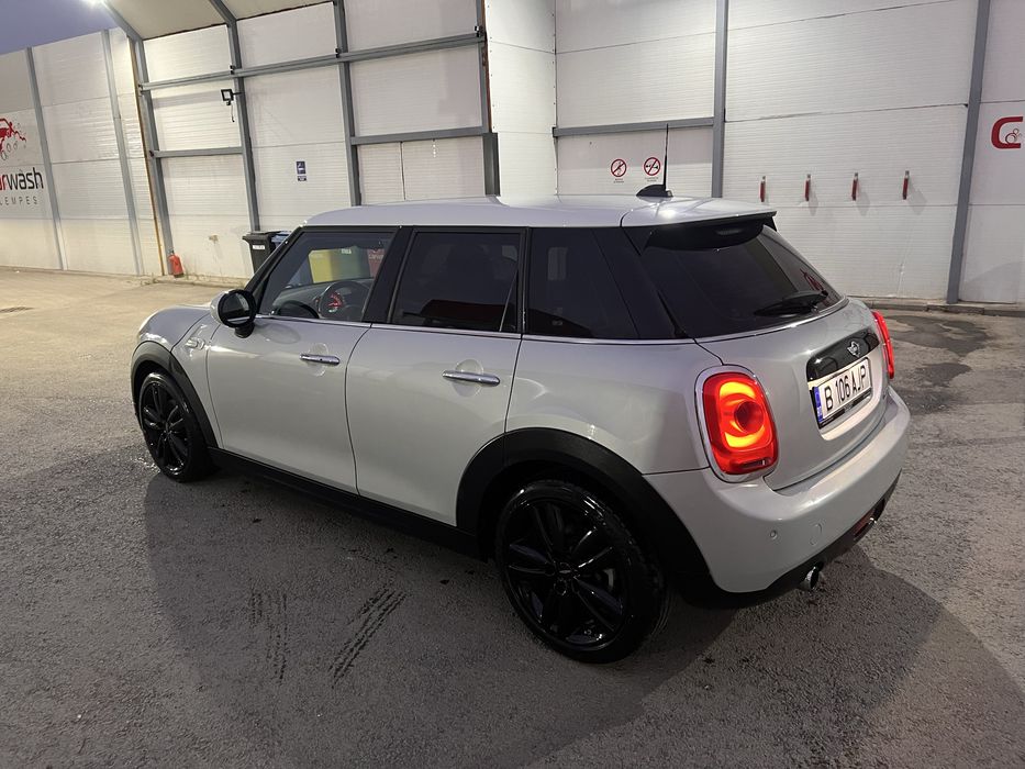 Vand Mini Coper , impecabil