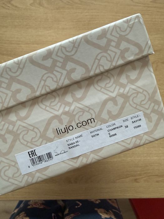 Сандалки на Liu jo