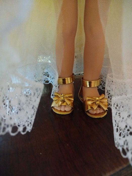 Одежда и аксессуары для куклы Paola Reina