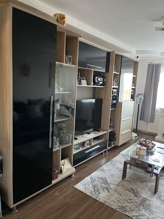 Vand mobila sufragerie