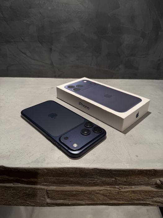 КАТО НОВ Iphone 17 Pro Max Blue 256 GB