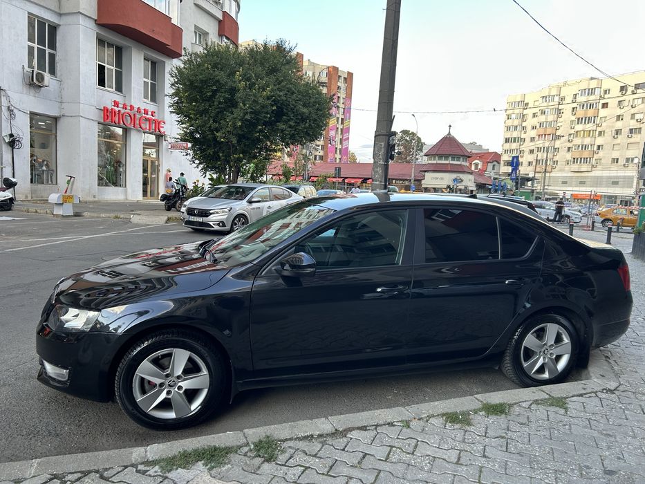 SKODA Octavia 2016 — imagine 3