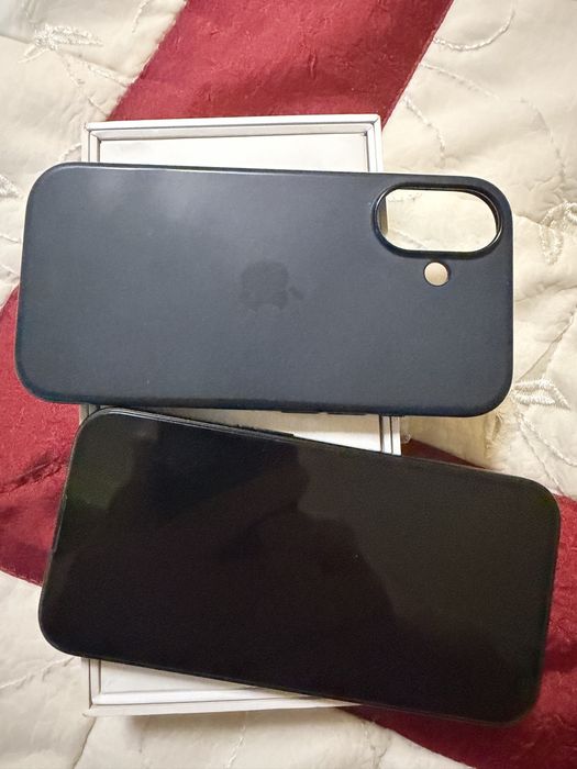 Vand iphone 16 in stare perfecta
