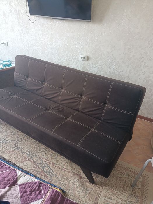 Продам диван в хорошем состоянит