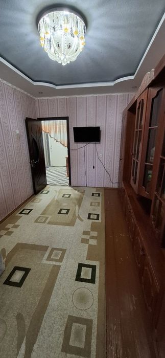 Срочна Уй сотилади.