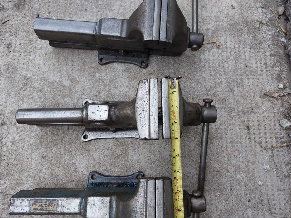 Menghina Heuer Front Veche