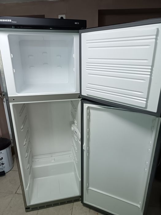 Неработещ хладилник Либхер Премиум