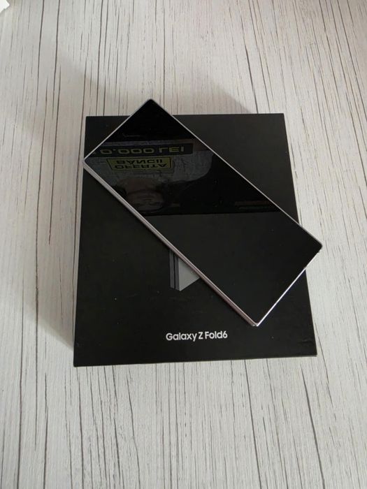 Samsung Galaxy Z Fold 6